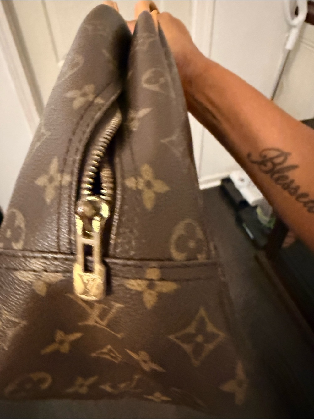Louis Vuitton Monogram Canvas Satchel in Brown and Tan - Picture 5 of 7
